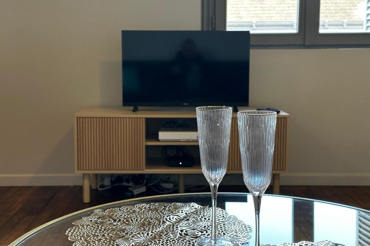 Le Magistral Beautiful One-Bedroom Apartment In The Historic Heart Of Tours Dış mekan fotoğraf