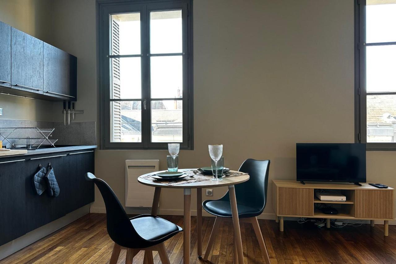 Le Magistral Beautiful One-Bedroom Apartment In The Historic Heart Of Tours Dış mekan fotoğraf